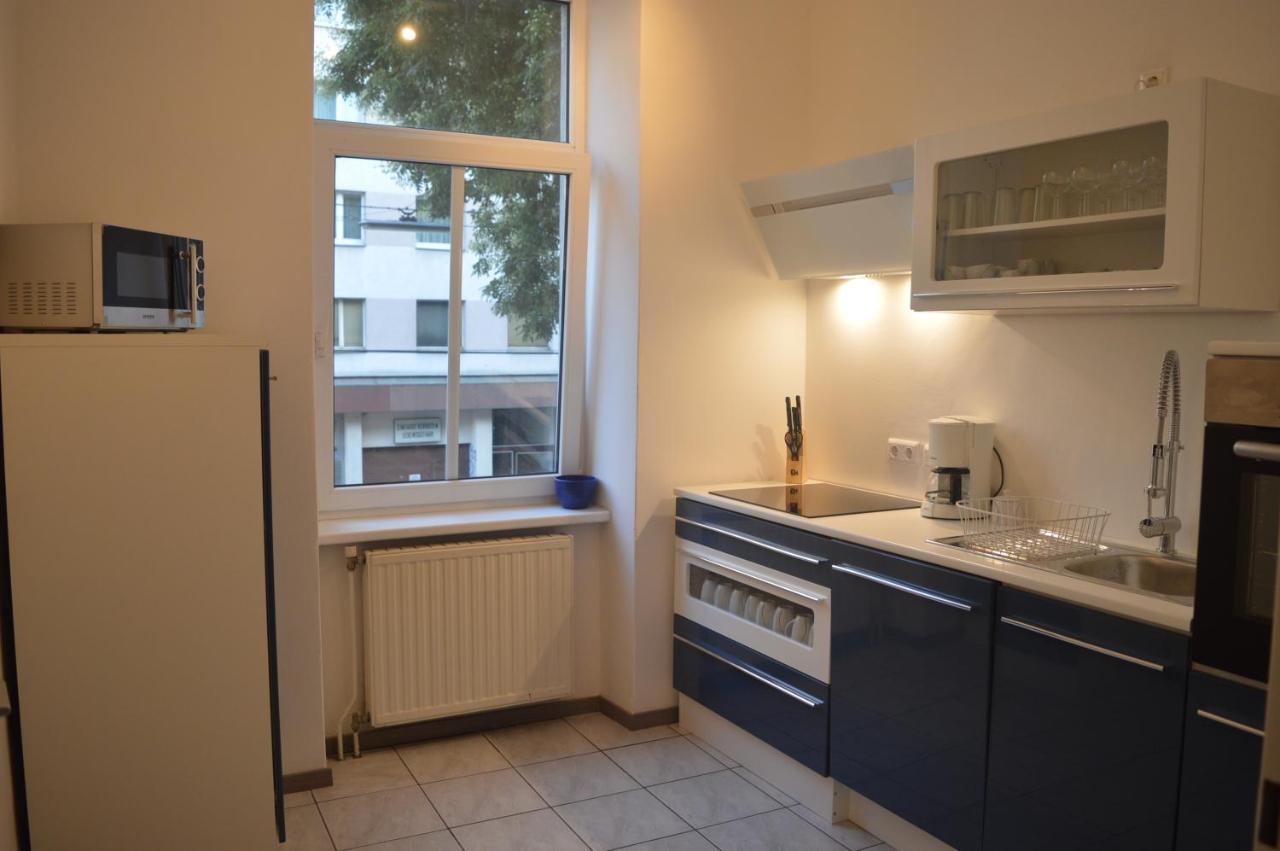 Nette Altbauwohnung Nur 10 Min Von Der City Vienna Exterior photo
